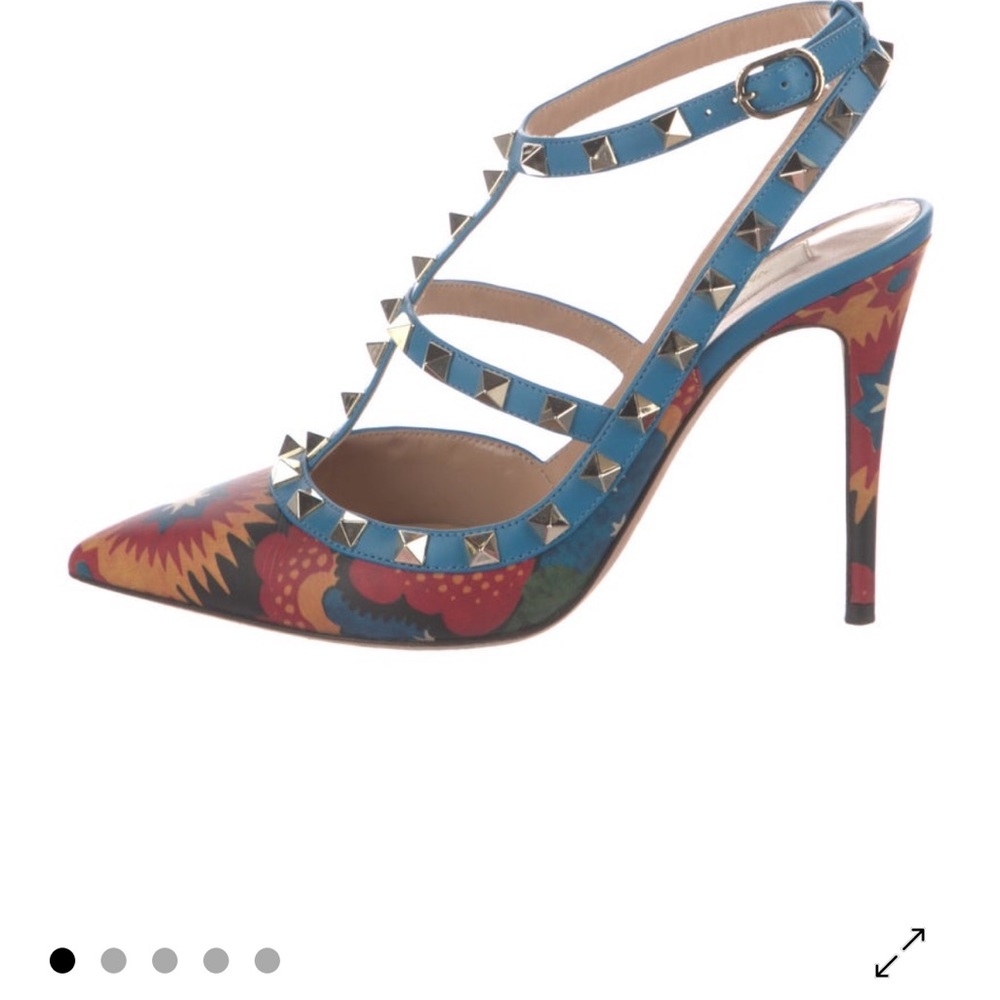 Valentino Floral Rockstud T-Strap Pump in Blue MultTrim ("Wonderland") - Size 41